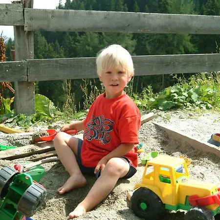 Pension Knappenhof Affittacamere Fleres